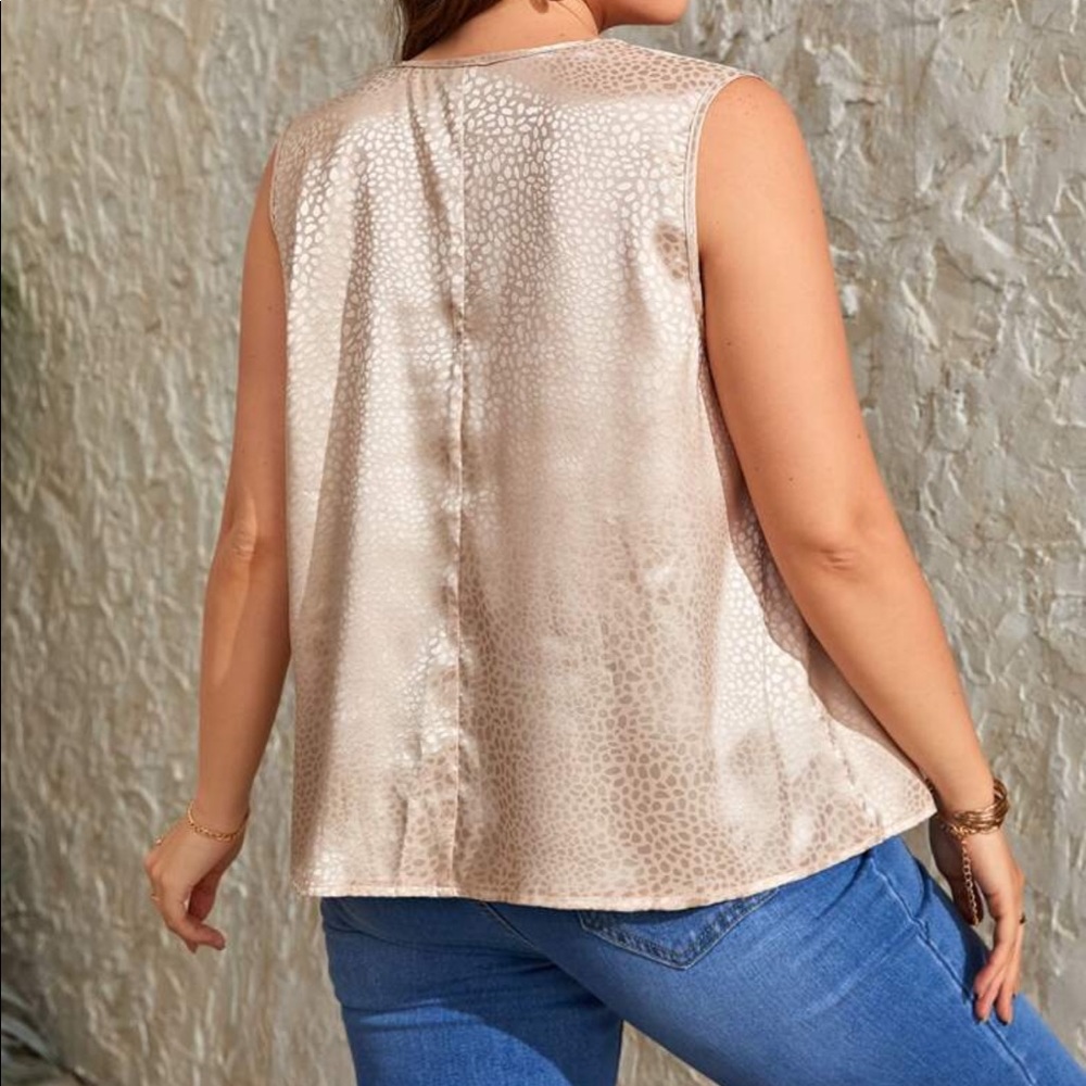 Plus Size Jacquard Draped Neck Collar Satin Sleeveless Blouse Top - Picture 2 of 6